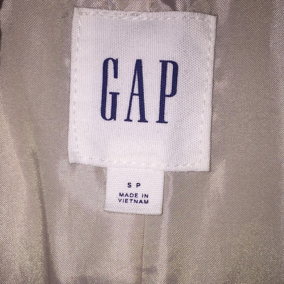 Gap trench coat - Picture 2 of 6